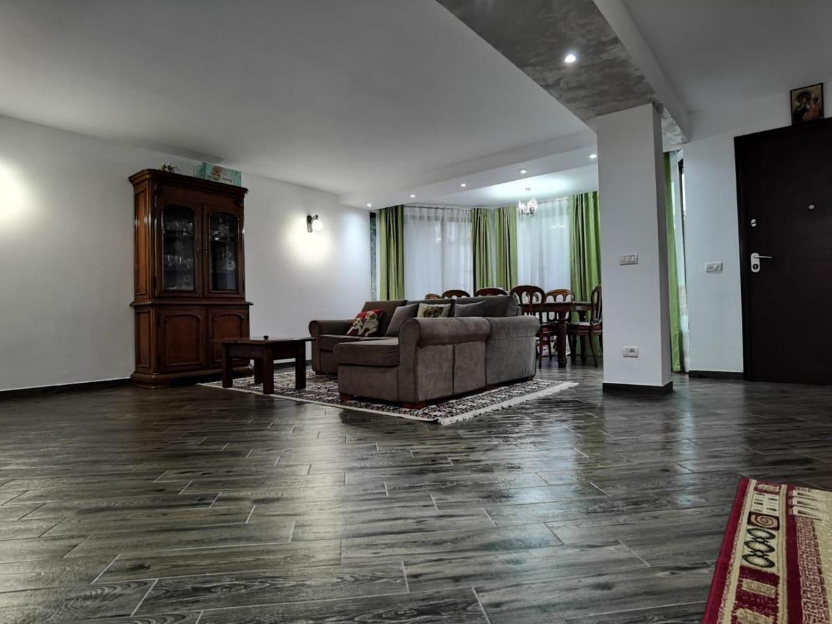 Вилла Vila Ella Capatineni-Ungureni Экстерьер фото